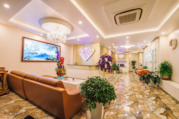 5-dia-chi-spa-co-phong-xong-hoi-da-muoi-deo-o-ha-noi2