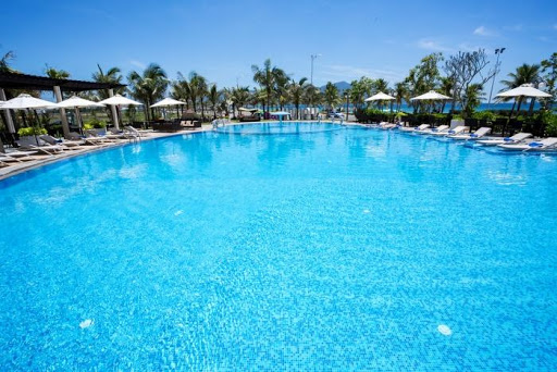 Tiêu chuẩn cần thiết cho nước bể bơi 1